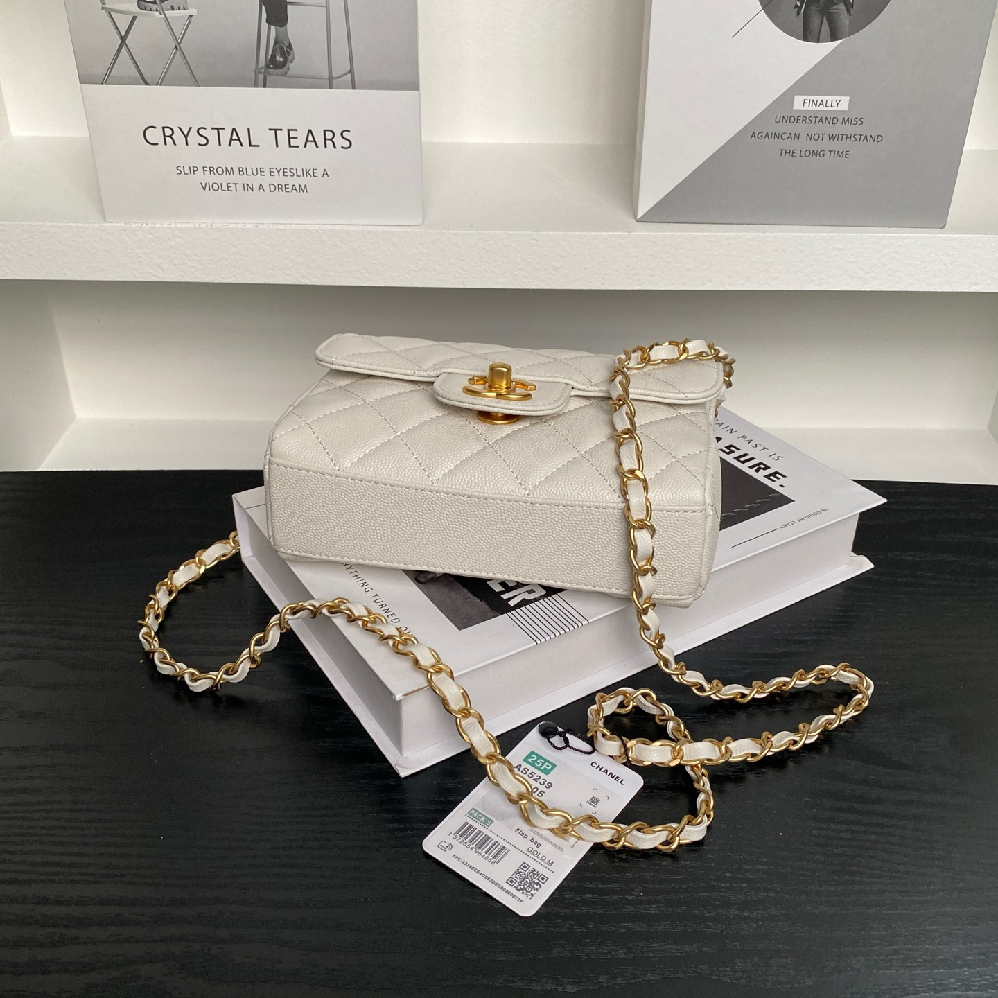 Ch**el Flap Handbag AS5239 18×13×5.5cm