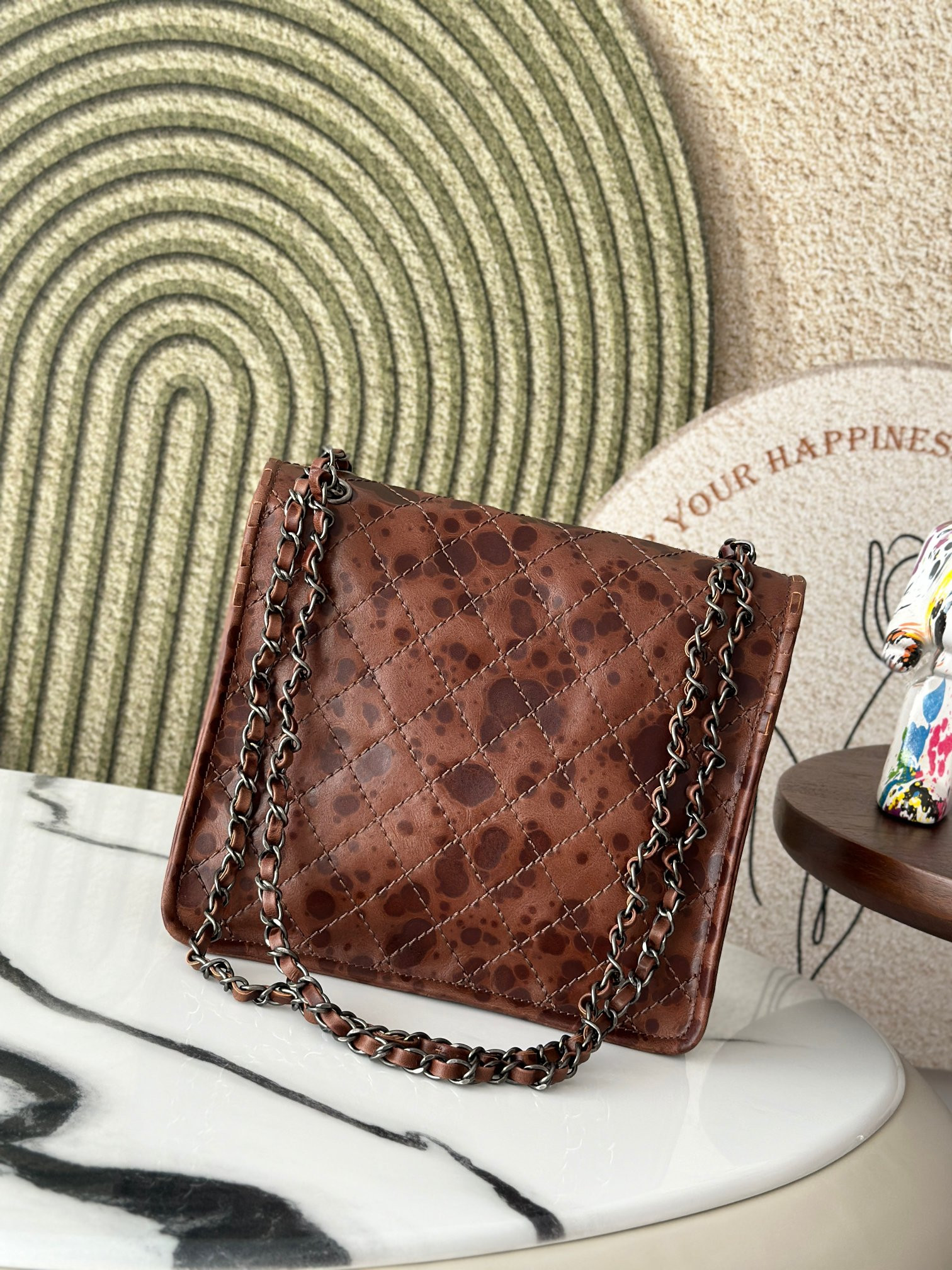 Ch**el Vintage Flap tofu bag 26x11x23cm