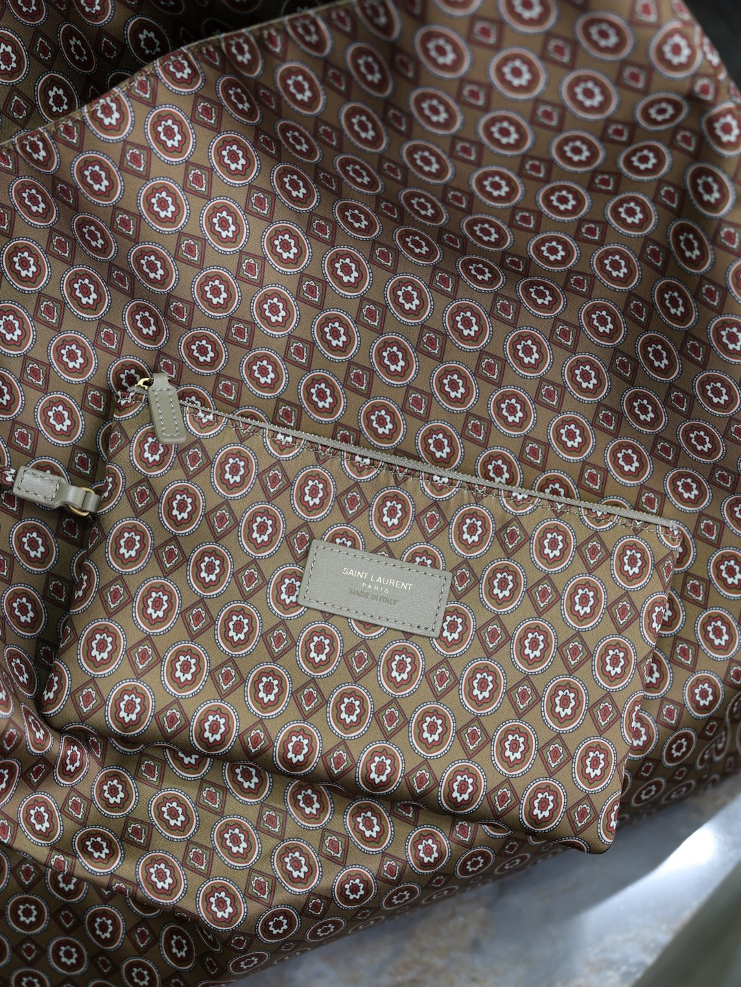 Y51 Amalia (Jacquard) 42x50x1cm