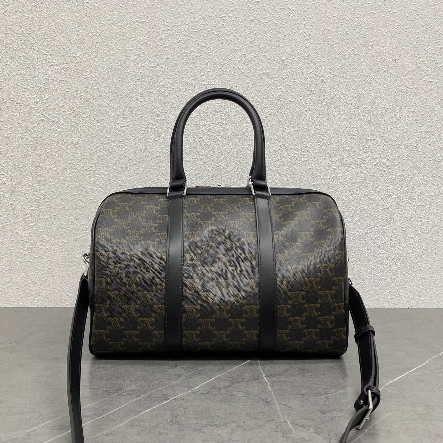 Ce1i*e LARGE BOSTON in Triomphe Canvas & calfskin 33x20x24cm