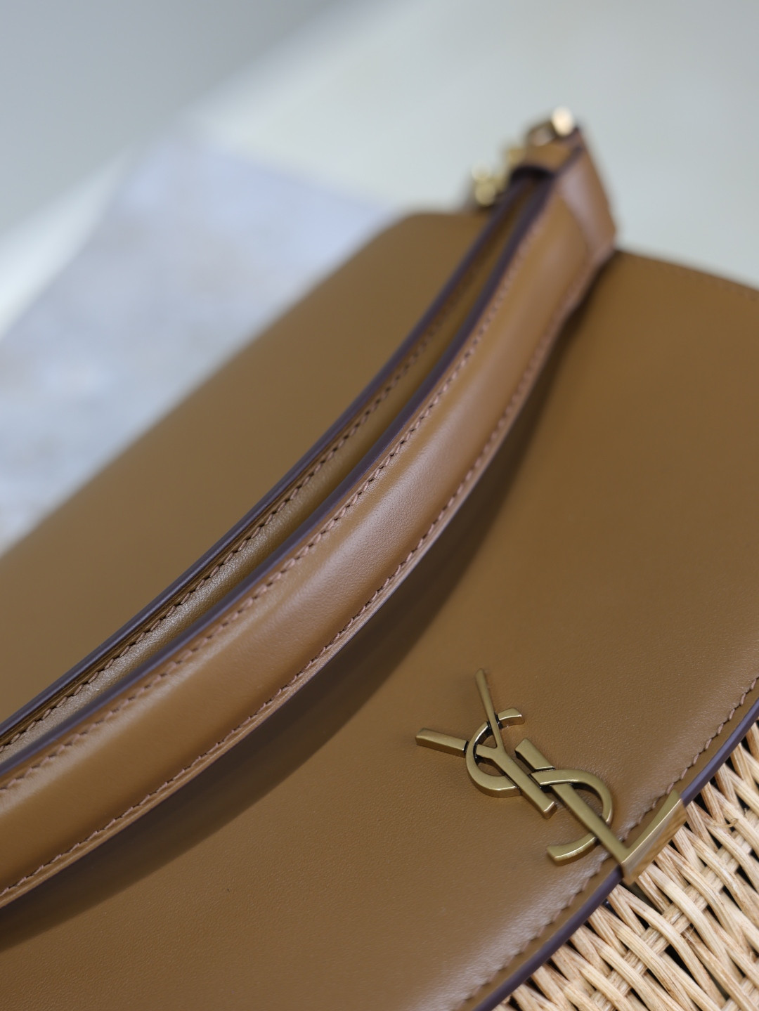 Y51 Mini VOLTAIRE top handle bag in osier 20x22x7.5cm