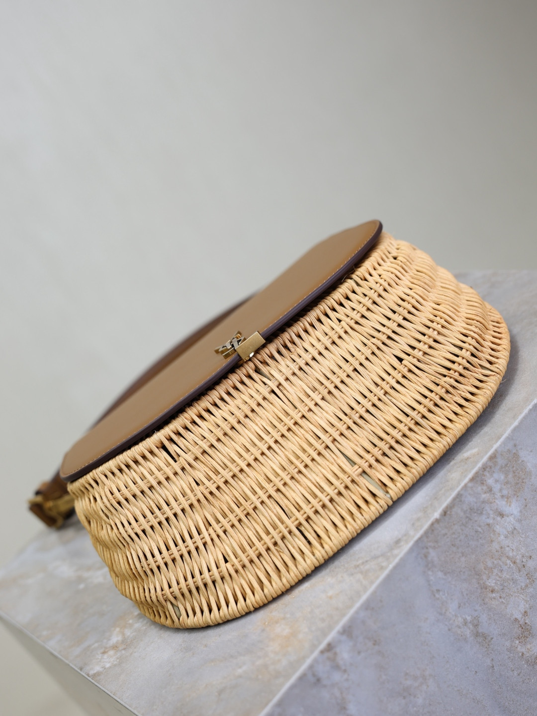 Y51 Mini VOLTAIRE top handle bag in osier 20x22x7.5cm