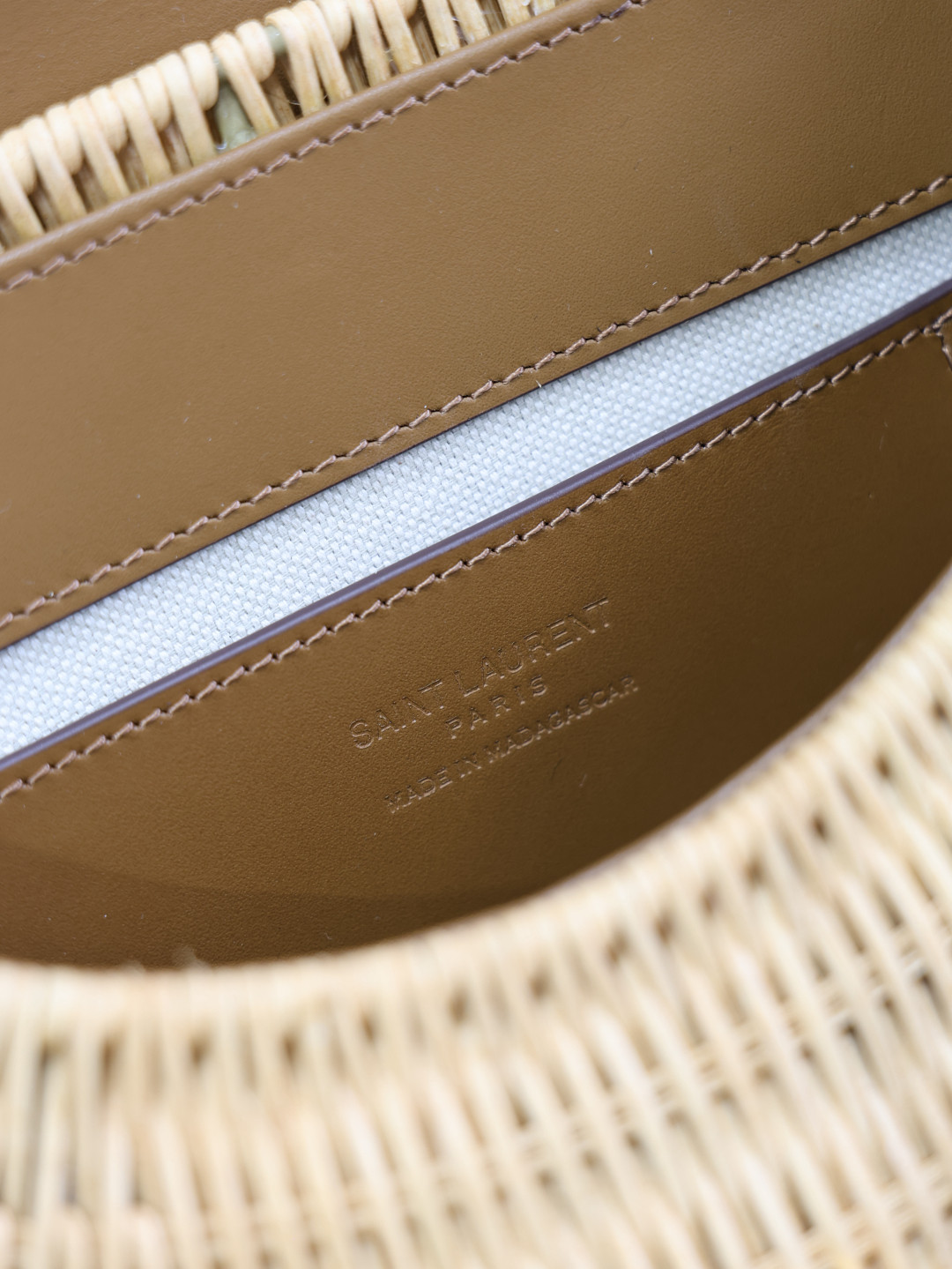 Y51 Mini VOLTAIRE top handle bag in osier 20x22x7.5cm