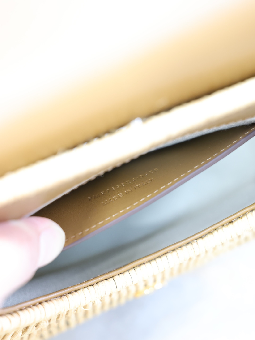 Y51 Mini VOLTAIRE top handle bag in osier 20x22x7.5cm