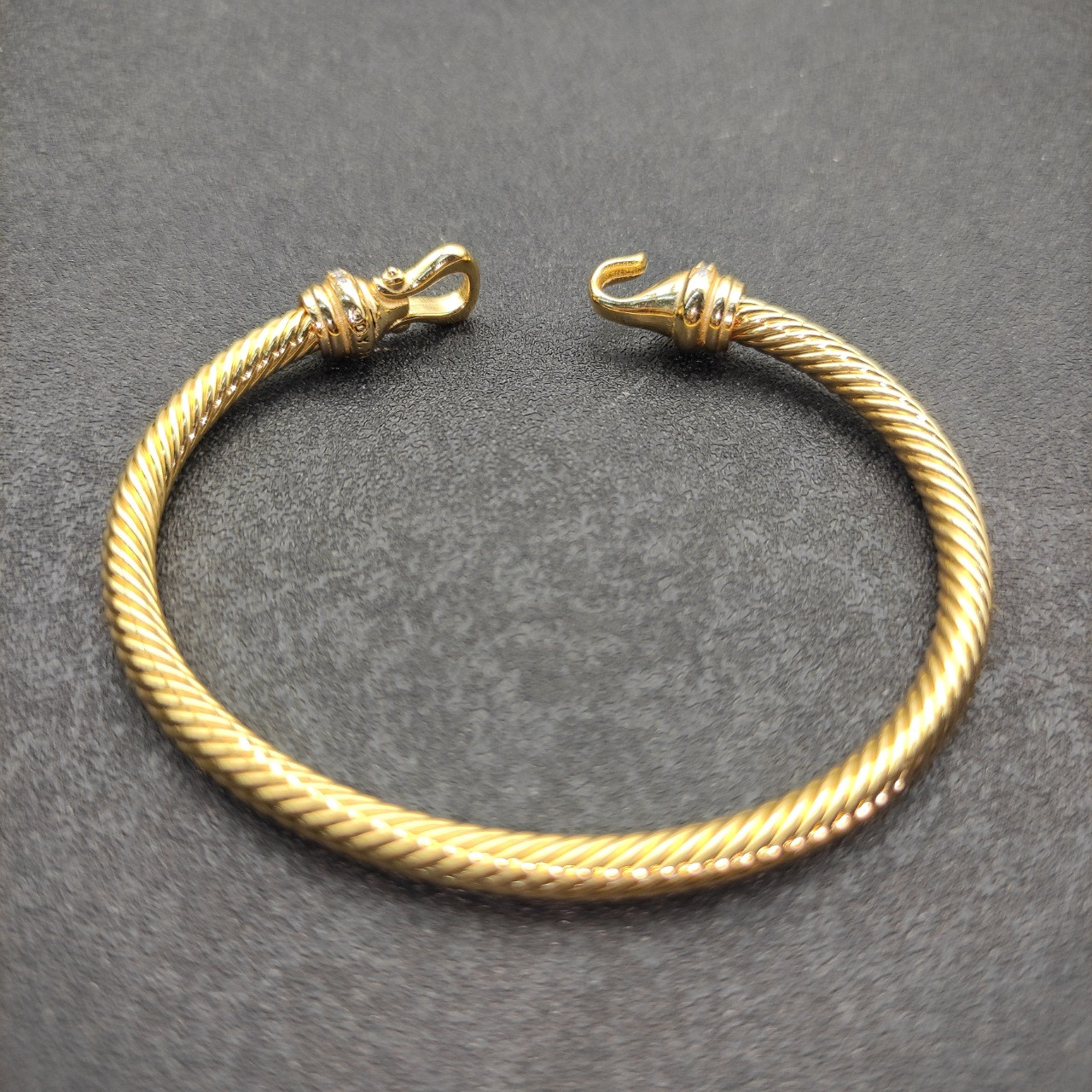 David Yurman 4mm Gold Hook With Diamonds Bracelet(wrist circumference 16-20cm)