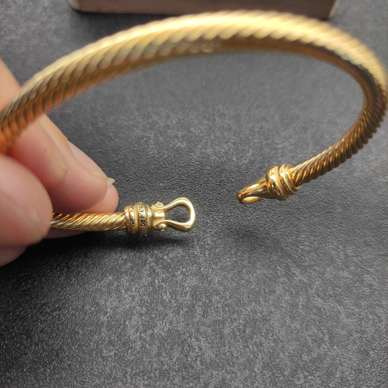 David Yurman 4mm Gold Hook With Diamonds Bracelet(wrist circumference 16-20cm)