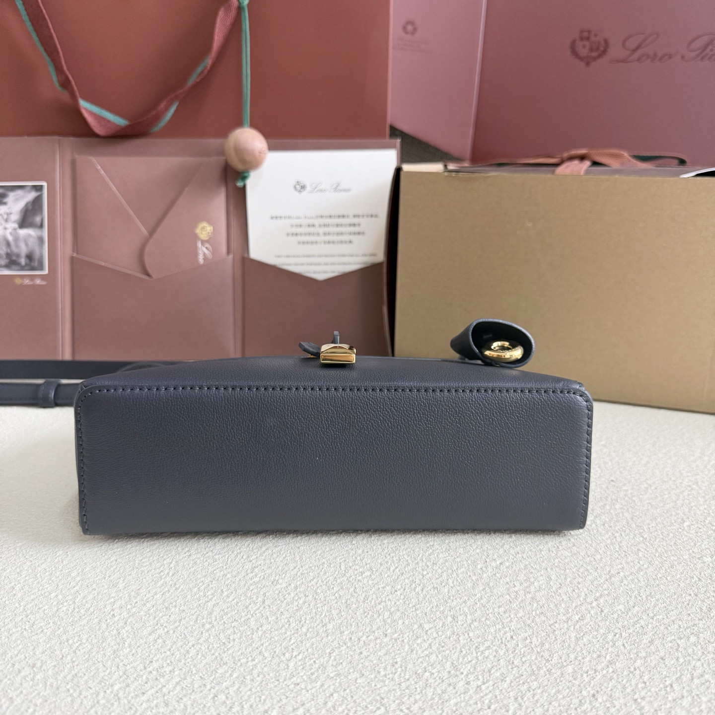 L0r0 P1ana Extra Bag L23 23x12x7cm