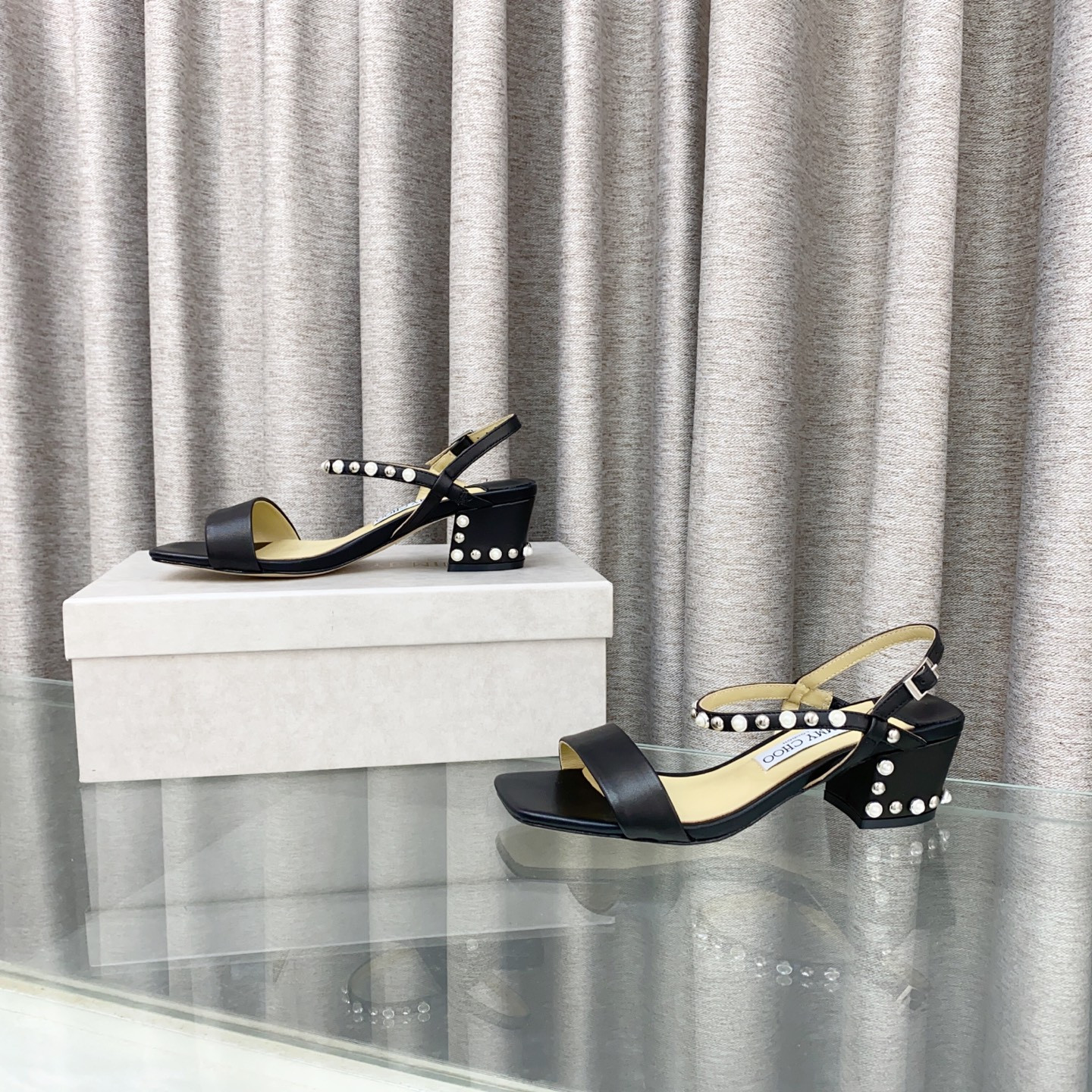 UA J1m*y Ch00 Sandals 4.5cm