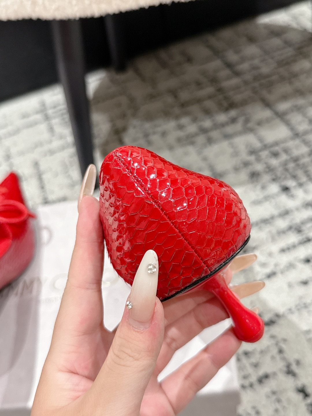 UA J1m*y Ch00 Scarlett Pumps 5cm