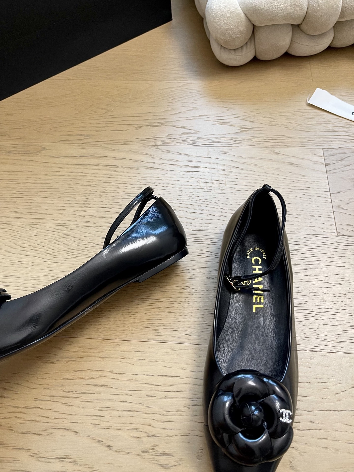 UA Ch**el Ballet Flats