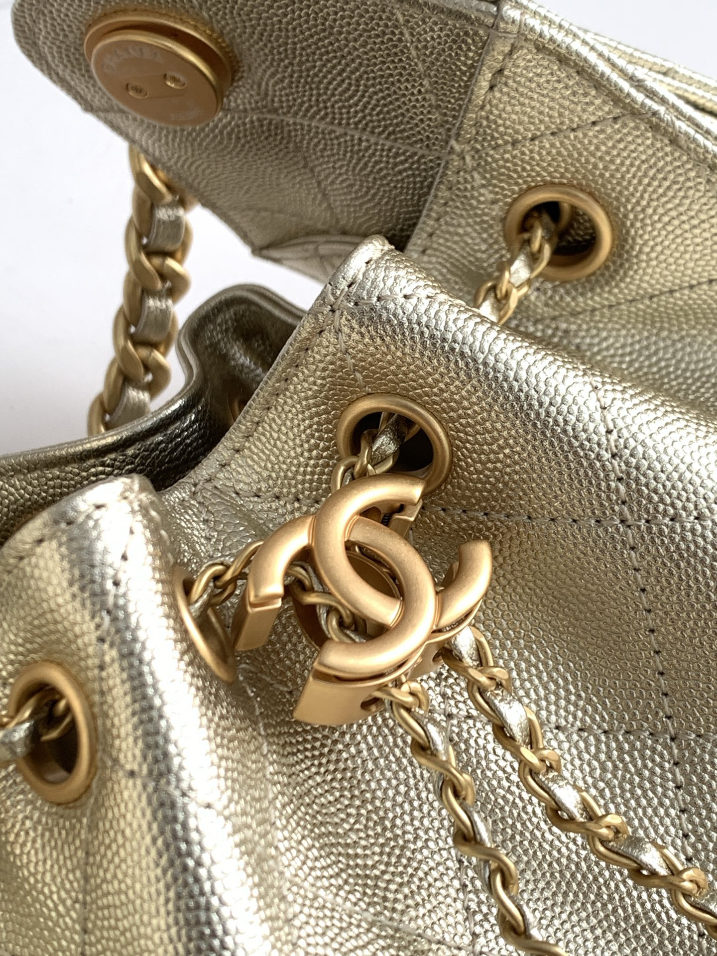 Ch**el 25C Bucket Bag 20x22x12.5cm