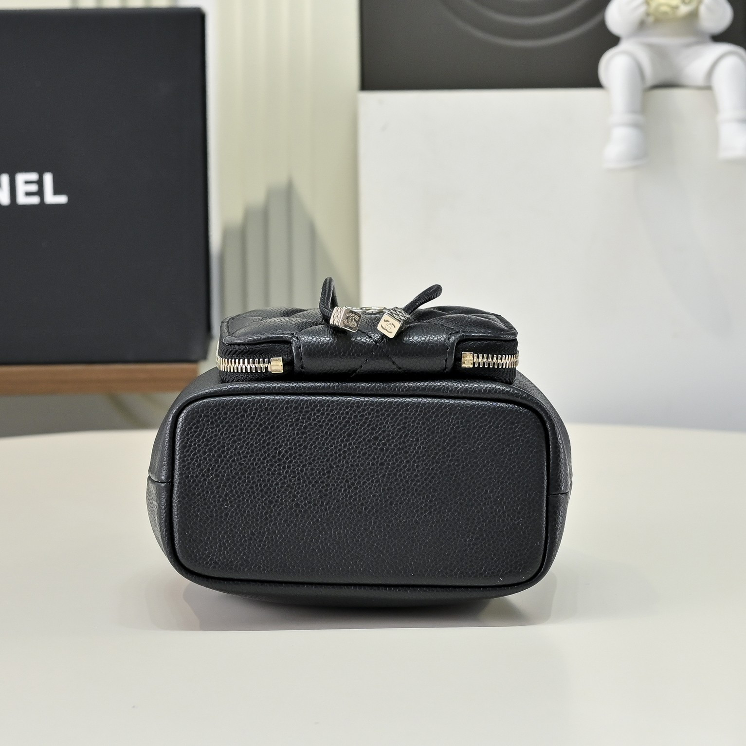 Ch**el Mini Bucket Bag 12.5x19x7.5cm