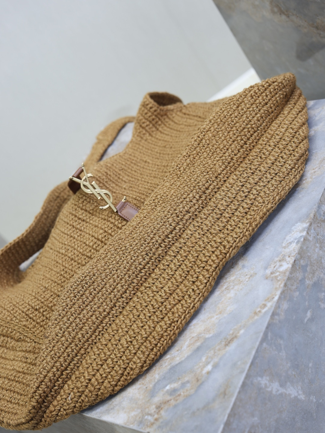 Y51 LE 5 À 7 BEA (Cord and leather) 50x28x18cm