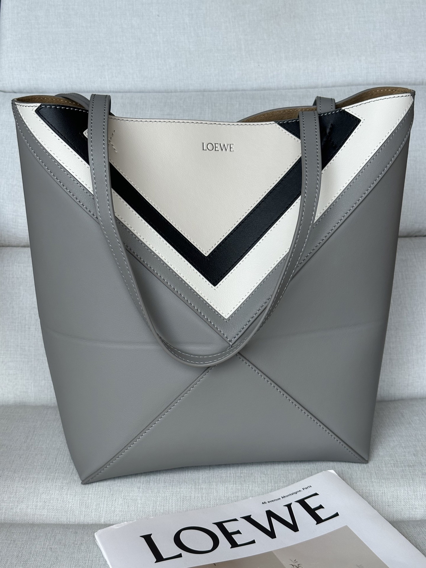 LOEWE x Albers Medium Puzzle Fold Tote in Nappa Calfskin 31.5x25.5x14.5cm