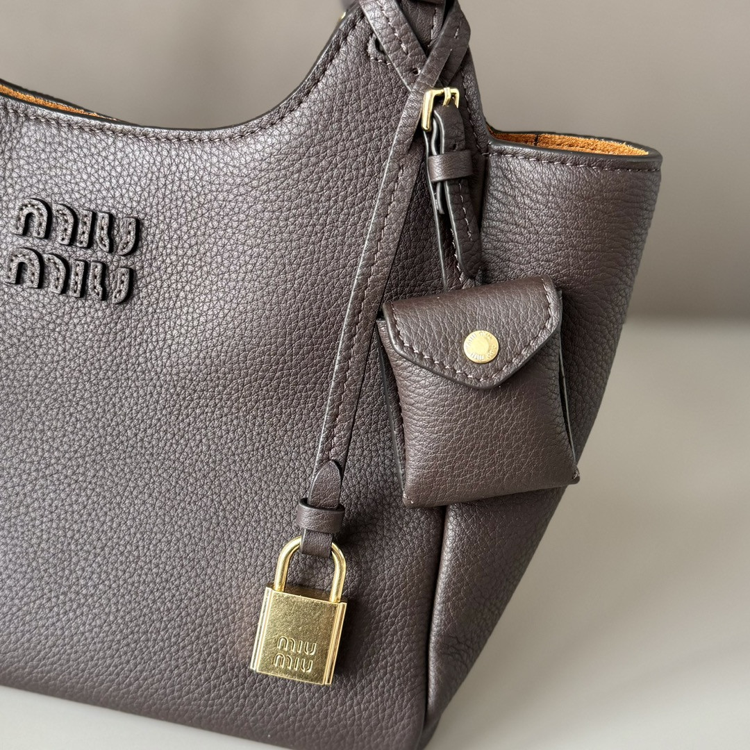 Miu Miu Leather Handbag 20x25.5x13cm