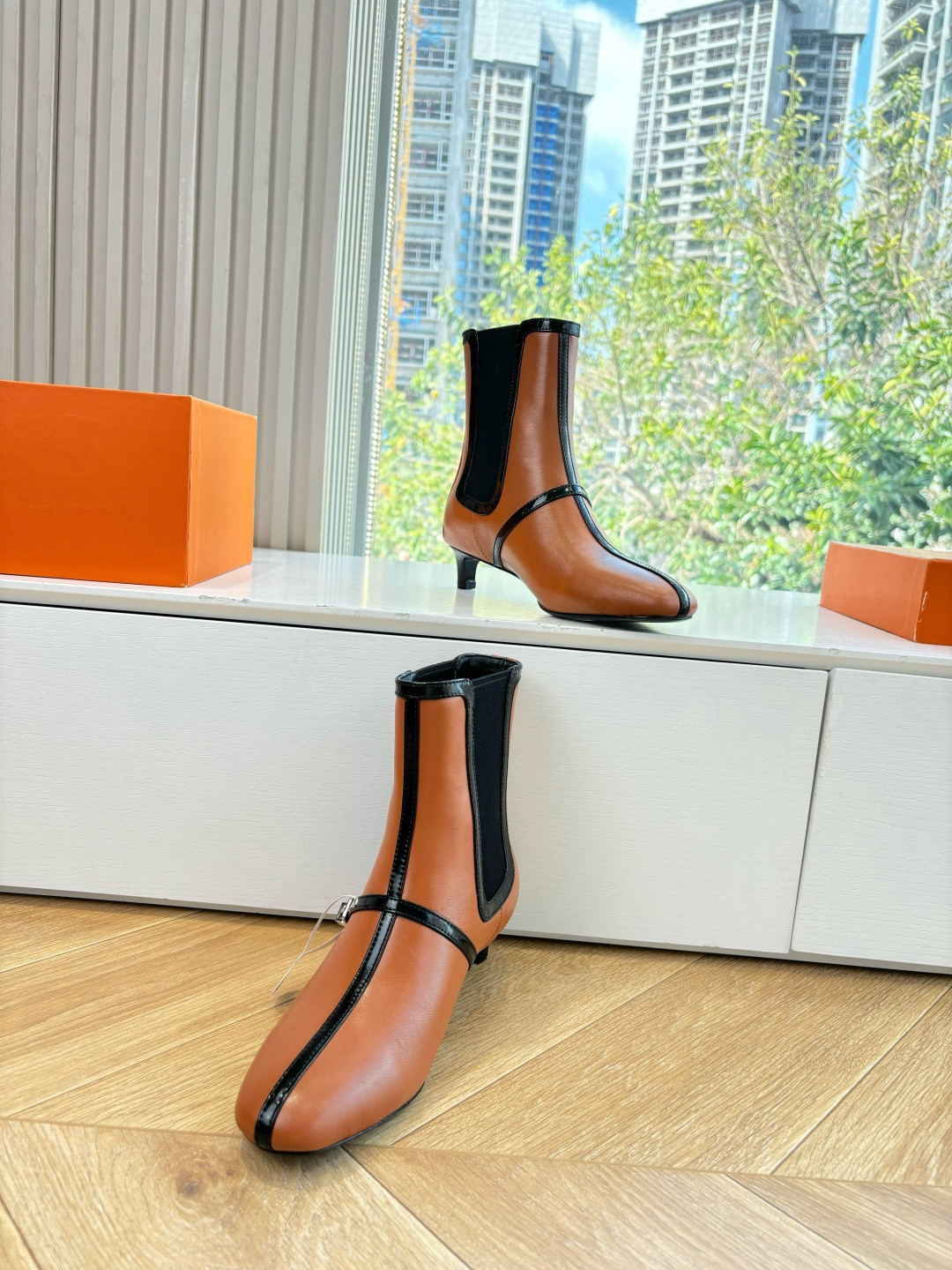 UA H**me5 Lolita Ankle Boot 4cm Heel