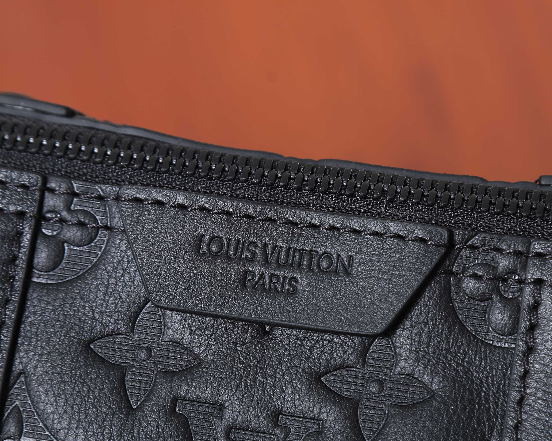 LV City Keepall M26750 27.5x16.5x15cm