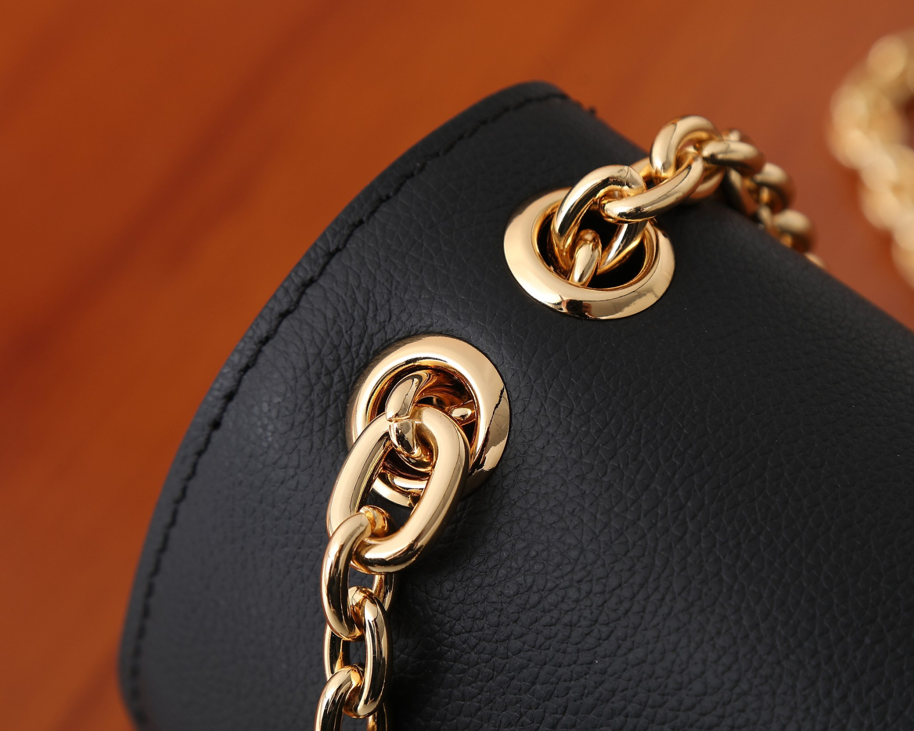 LV Saint Germain BB M26398 24x17x9cm