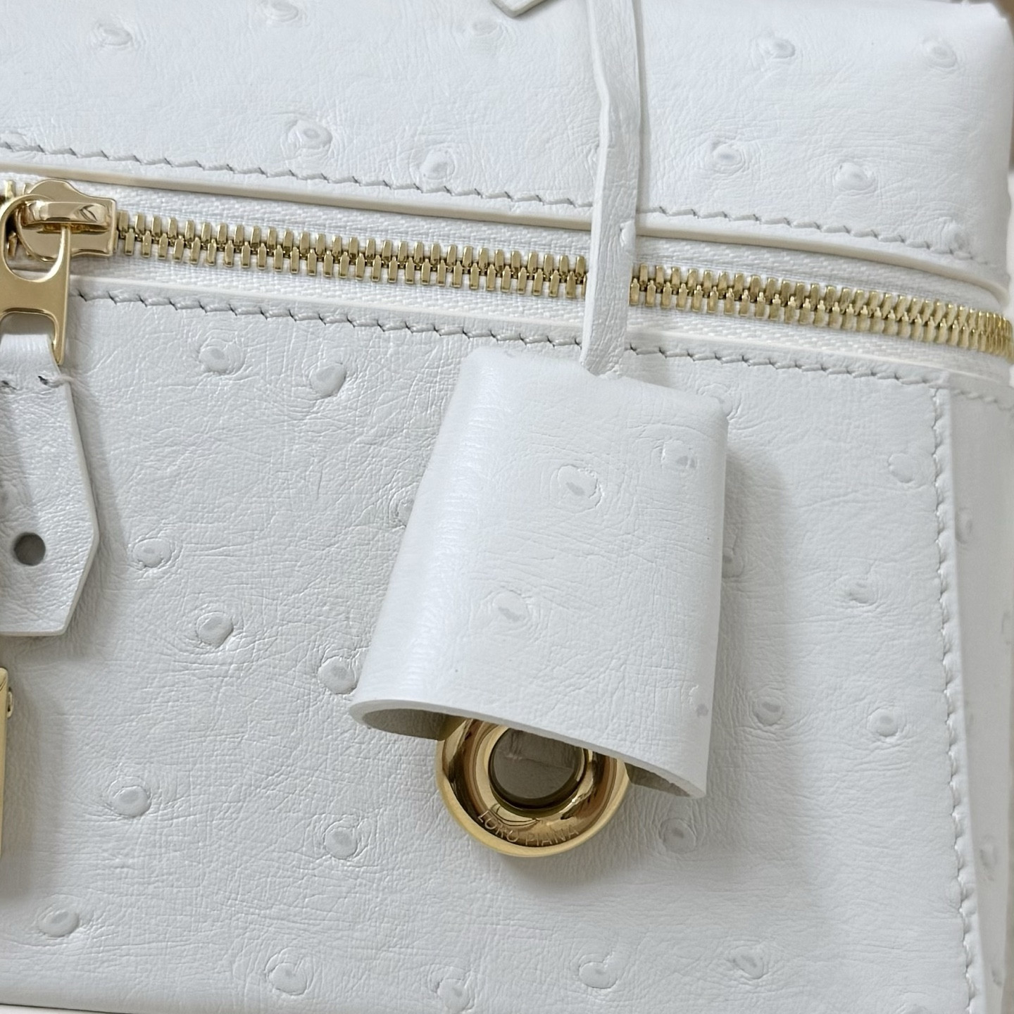 L0r0 P1ana Extra Bag L23 23x12x7cm