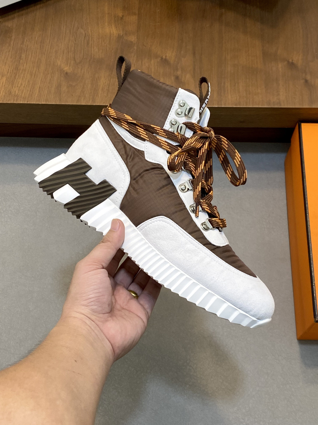 UA H**me5 Klimb Sneaker