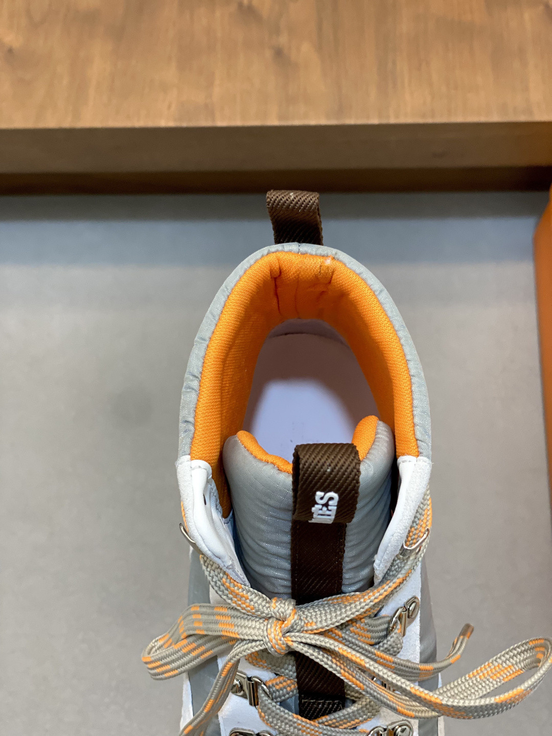 UA H**me5 Klimb Sneaker