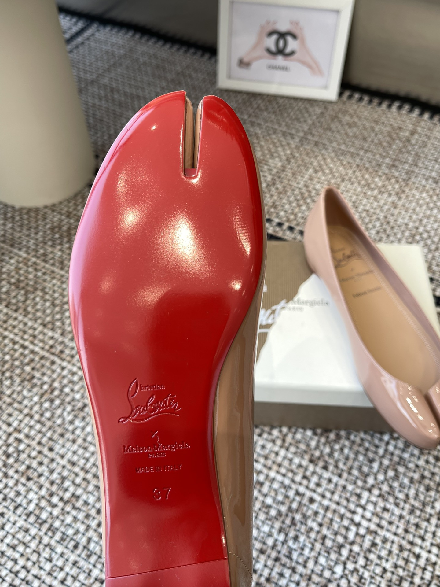 UA Chr1st1an Louboutin x Ma1s0n Marg*e1a Tabi Leather Ballet Flats