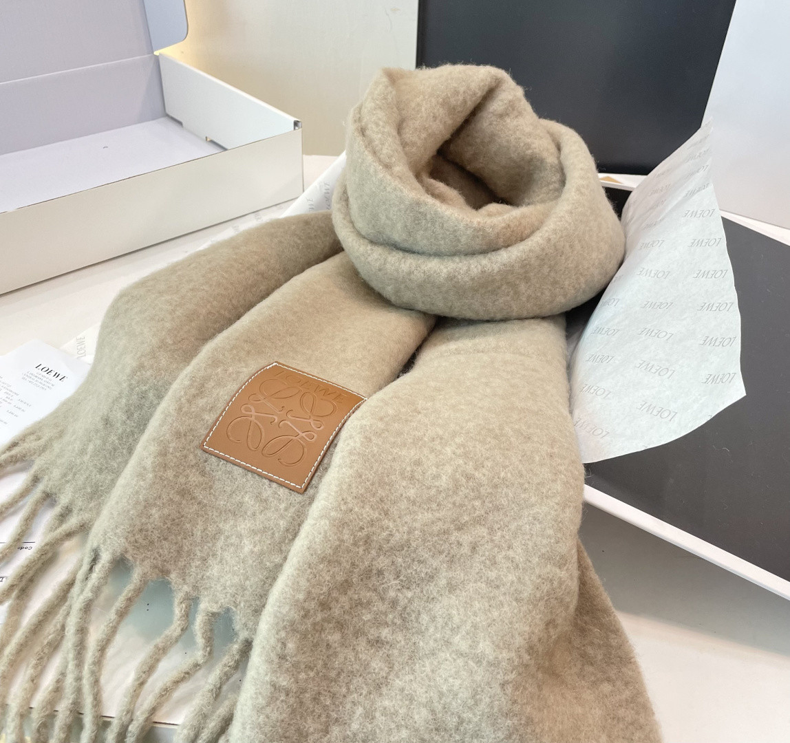 L0ew* Mohair scarf 40x185cm