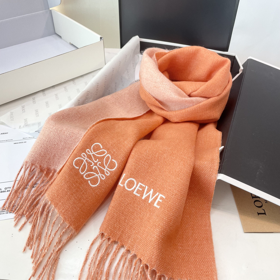 L0ew* scarf 38x180cm 100% cashmere