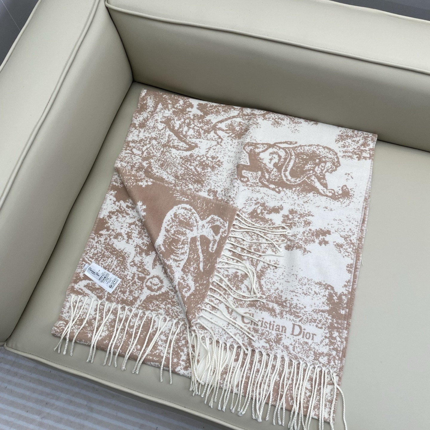 Dior scarf 200x45cm 59% cashmere 41% wool