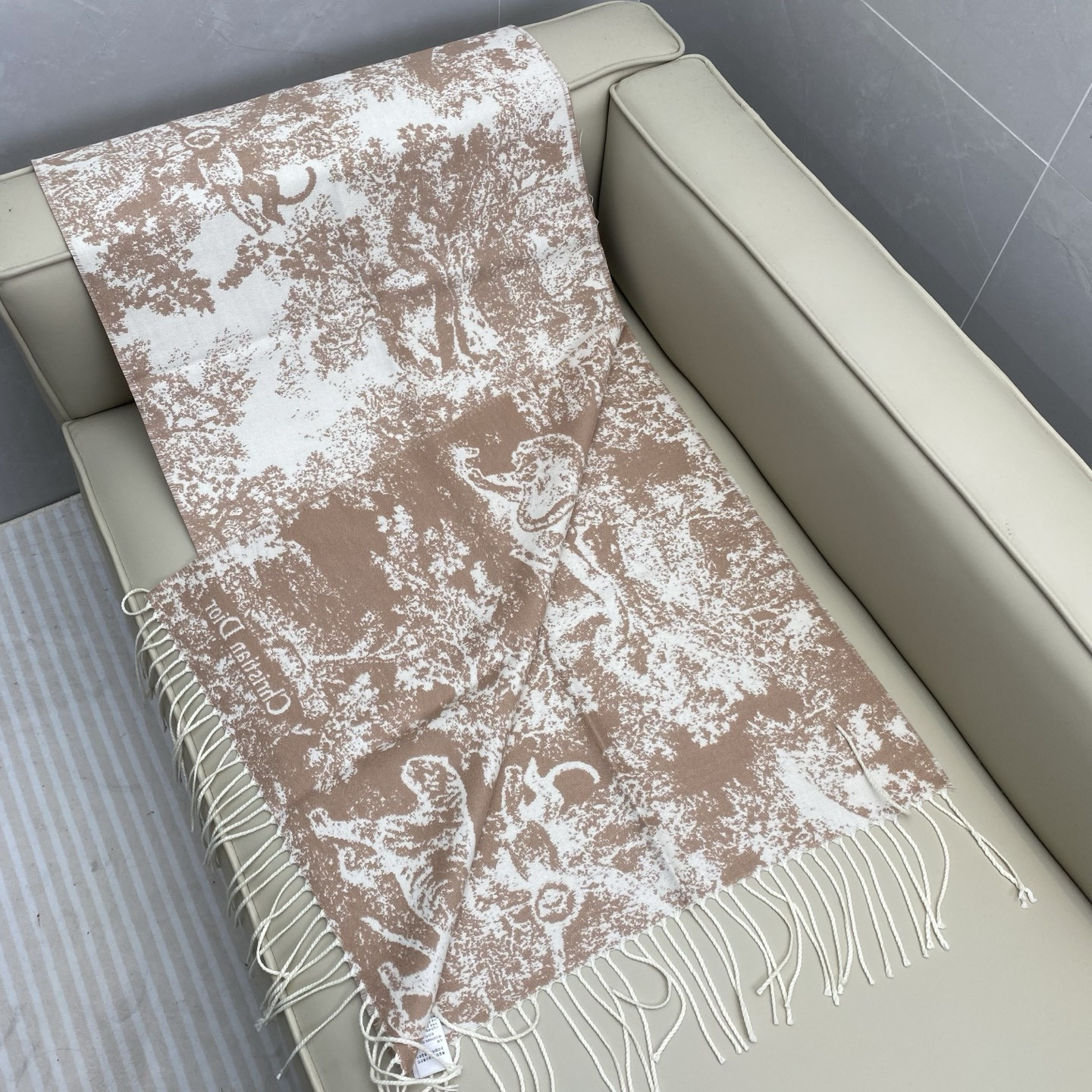 Dior scarf 200x45cm 59% cashmere 41% wool