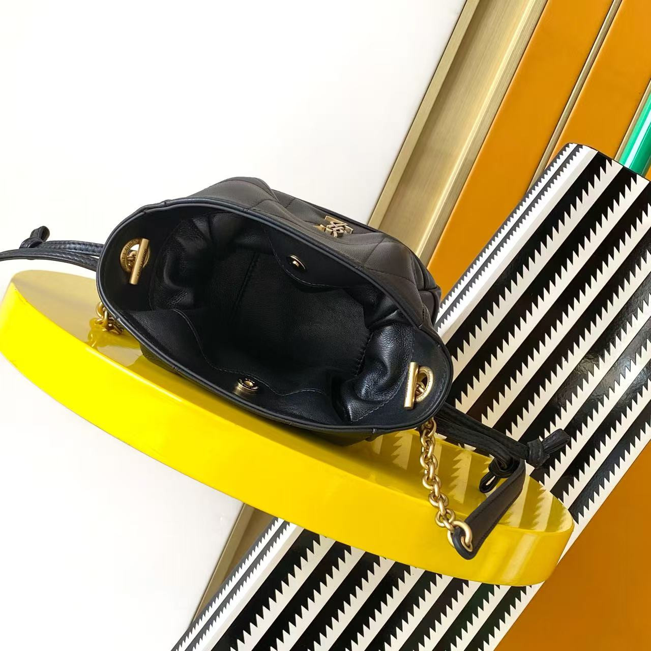 Y51 JAMIE Mini Shoulder Pouch in Lambskin 14.5x15.5x8cm