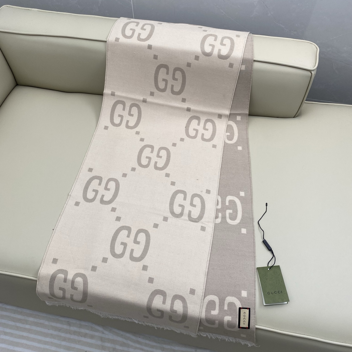 Gucci scarf 190x35cm