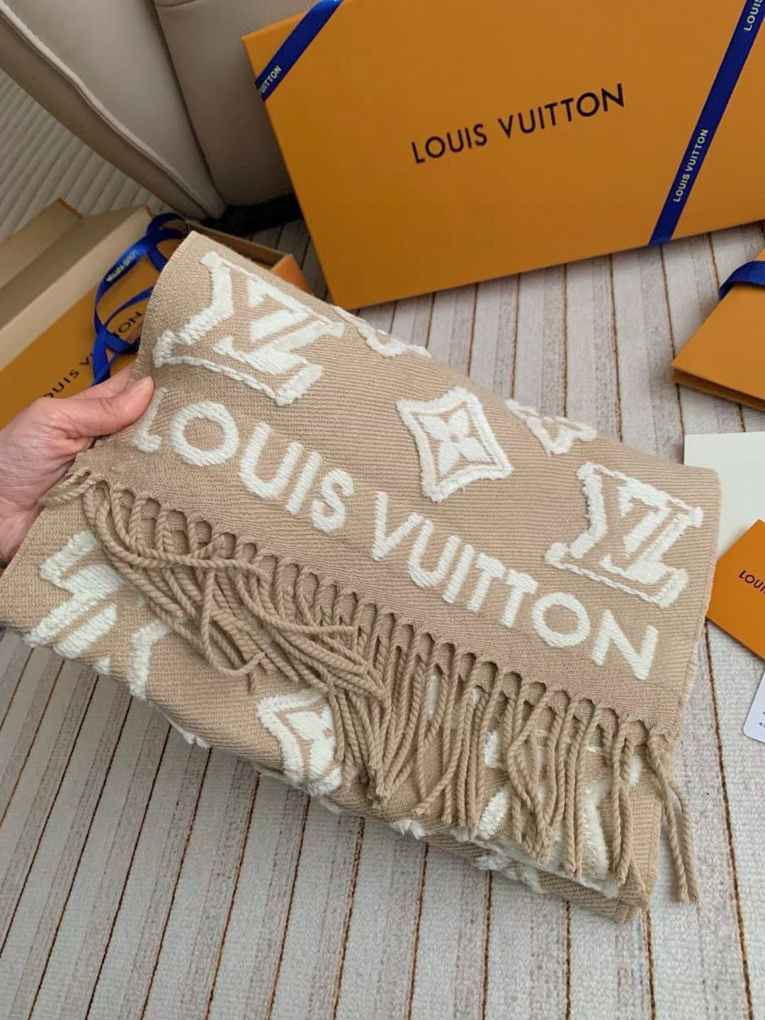 Louis Vuitton scarf 34x220cm