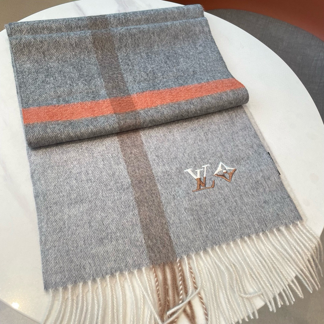 Louis Vuitton scarf 32x180cm 100% cashmere