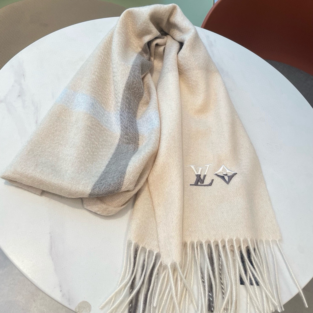 Louis Vuitton scarf 32x180cm 100% cashmere