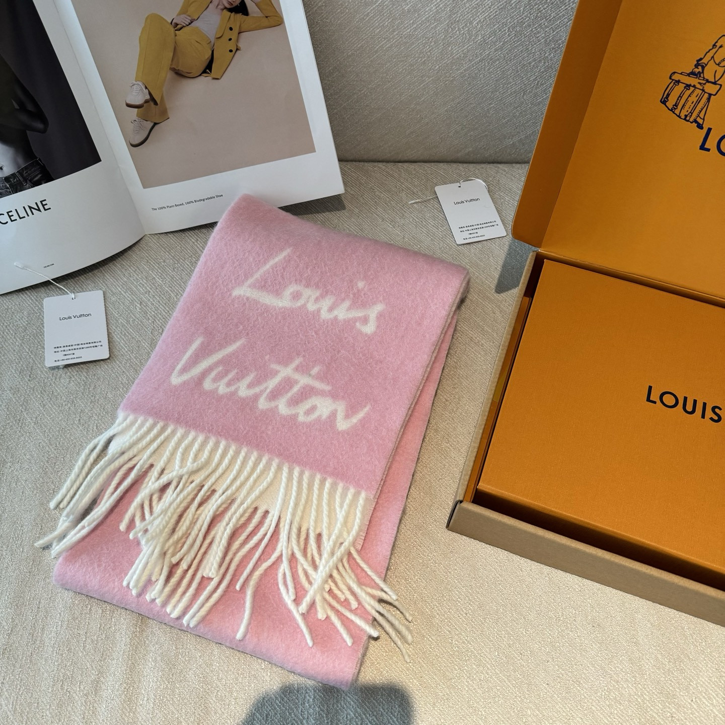 Louis Vuitton scarf 25x220cm