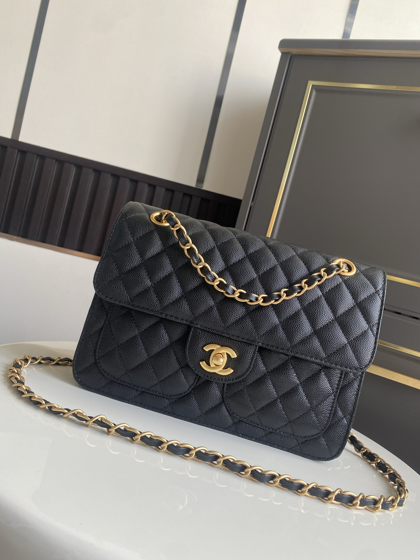 Chanel Flap Bag 17x25x5cm