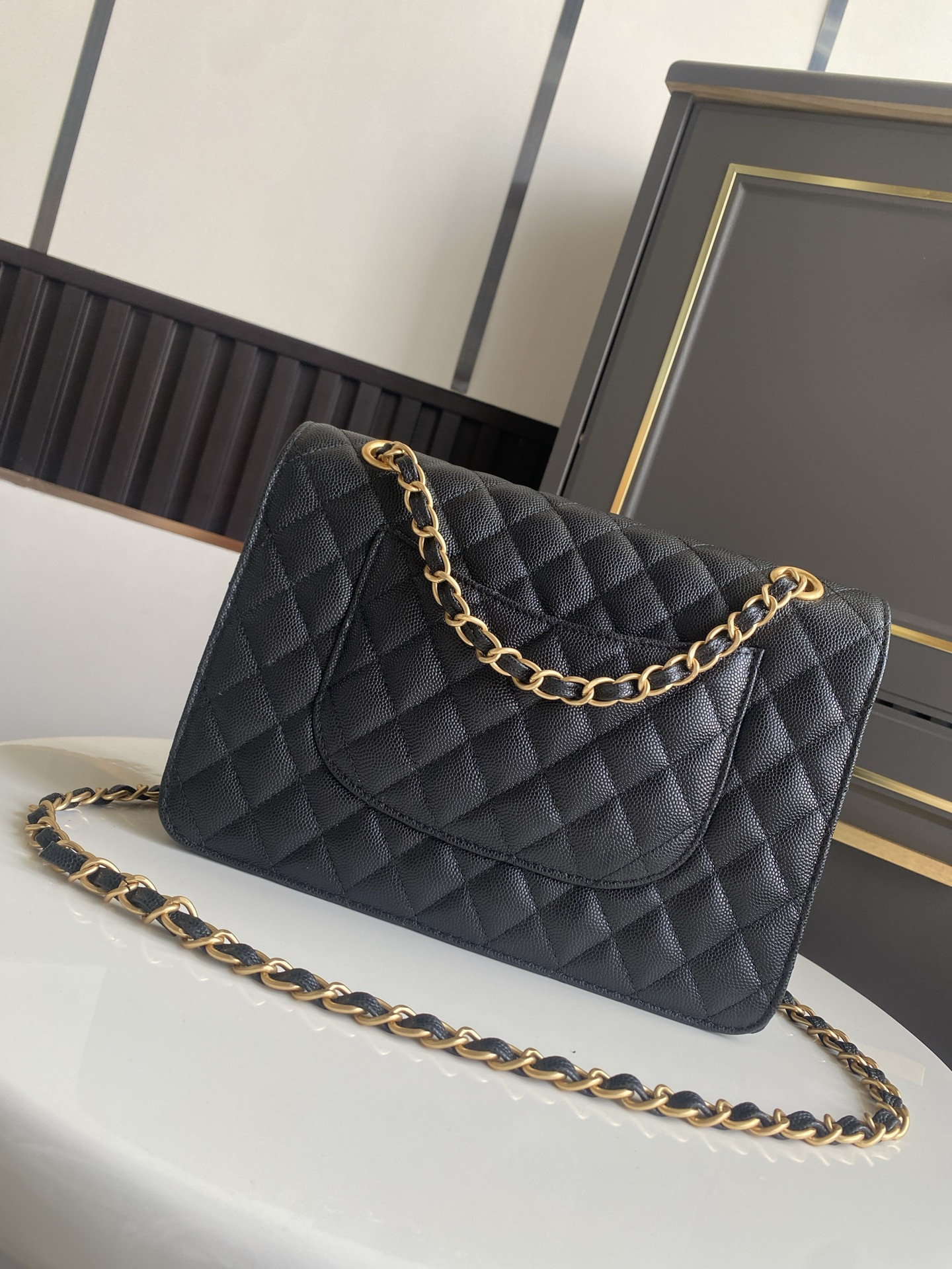 Chanel Flap Bag 17x25x5cm