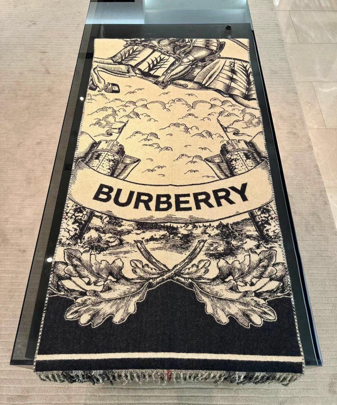 Bv*b*rry Wide Reversible EKD Cashmere scarf 50x210cm