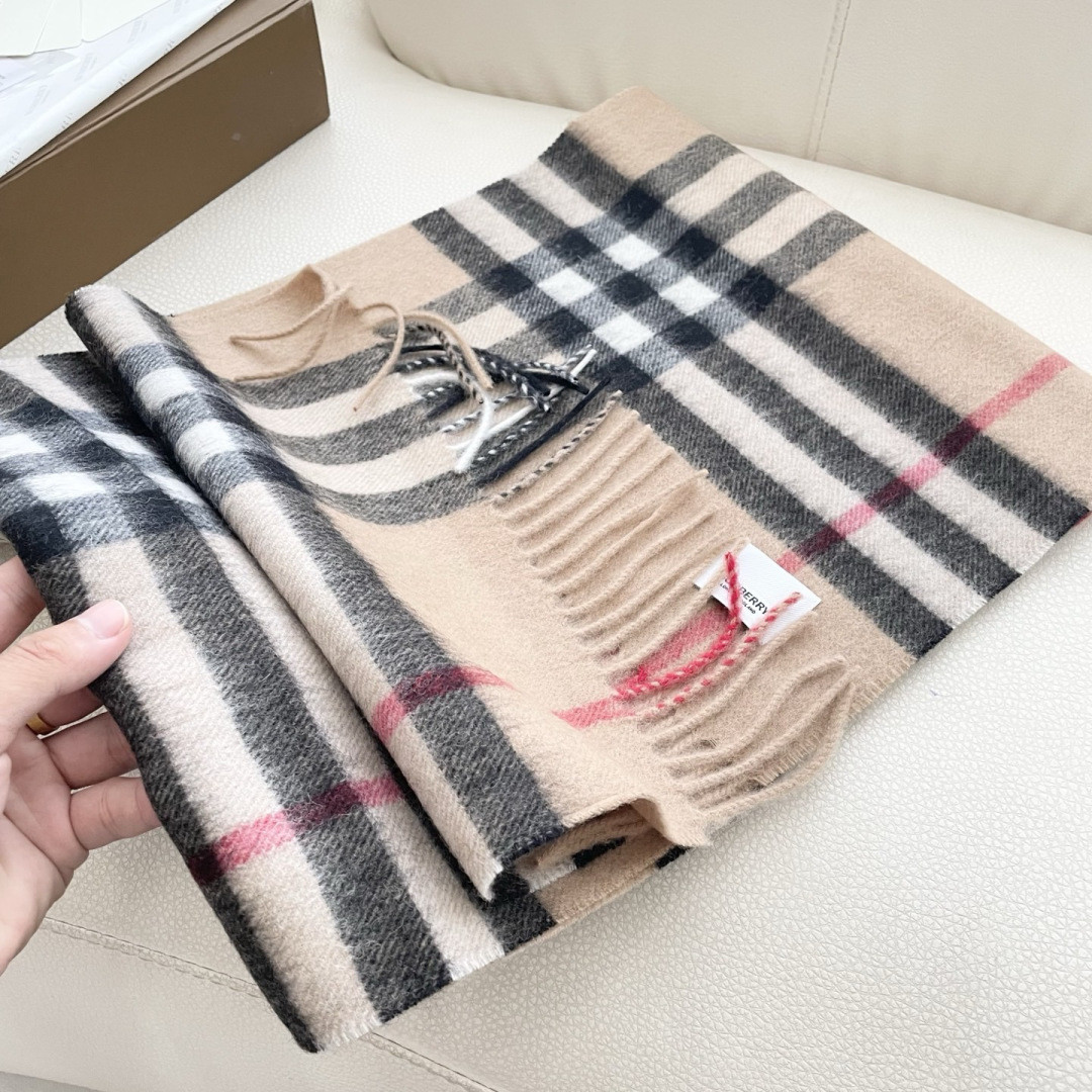 Bv*b*rry scarf 45x210cm