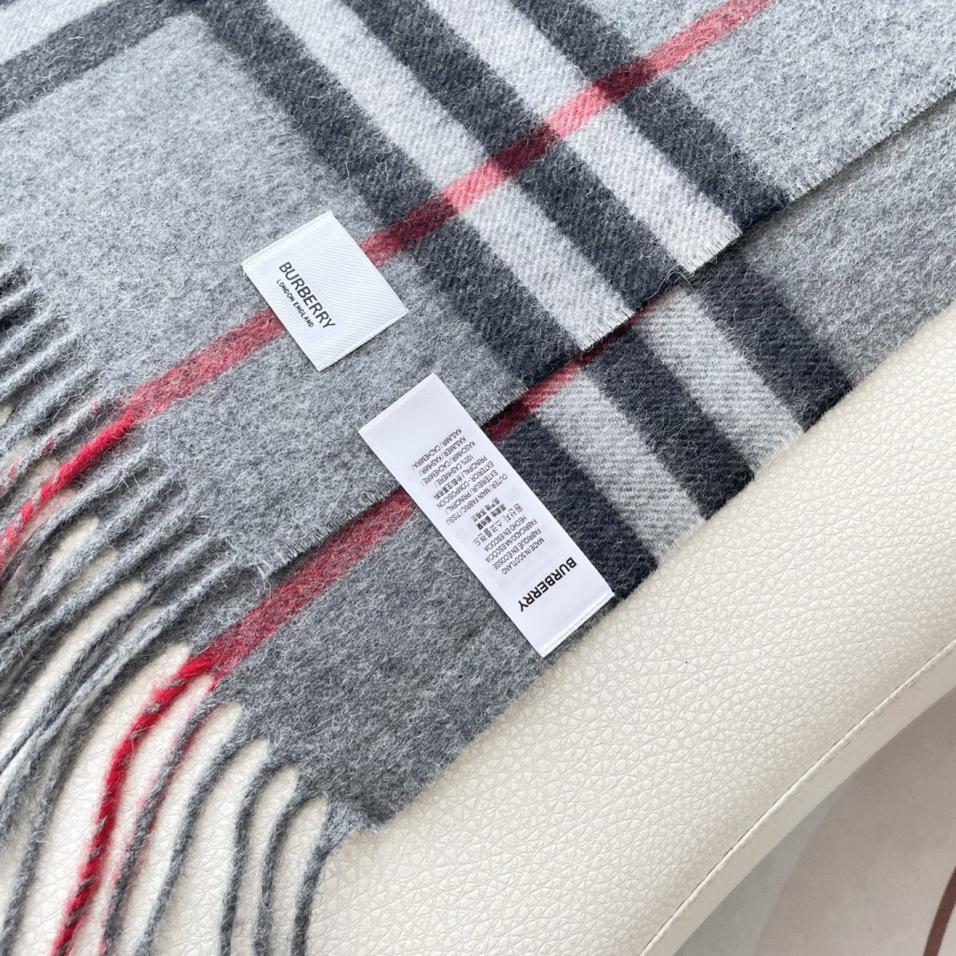 Bv*b*rry scarf 45x210cm