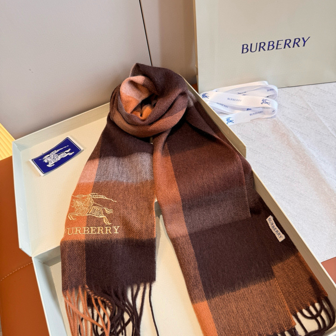 Bv*b*rry scarf 32x180cm 100% cashmere