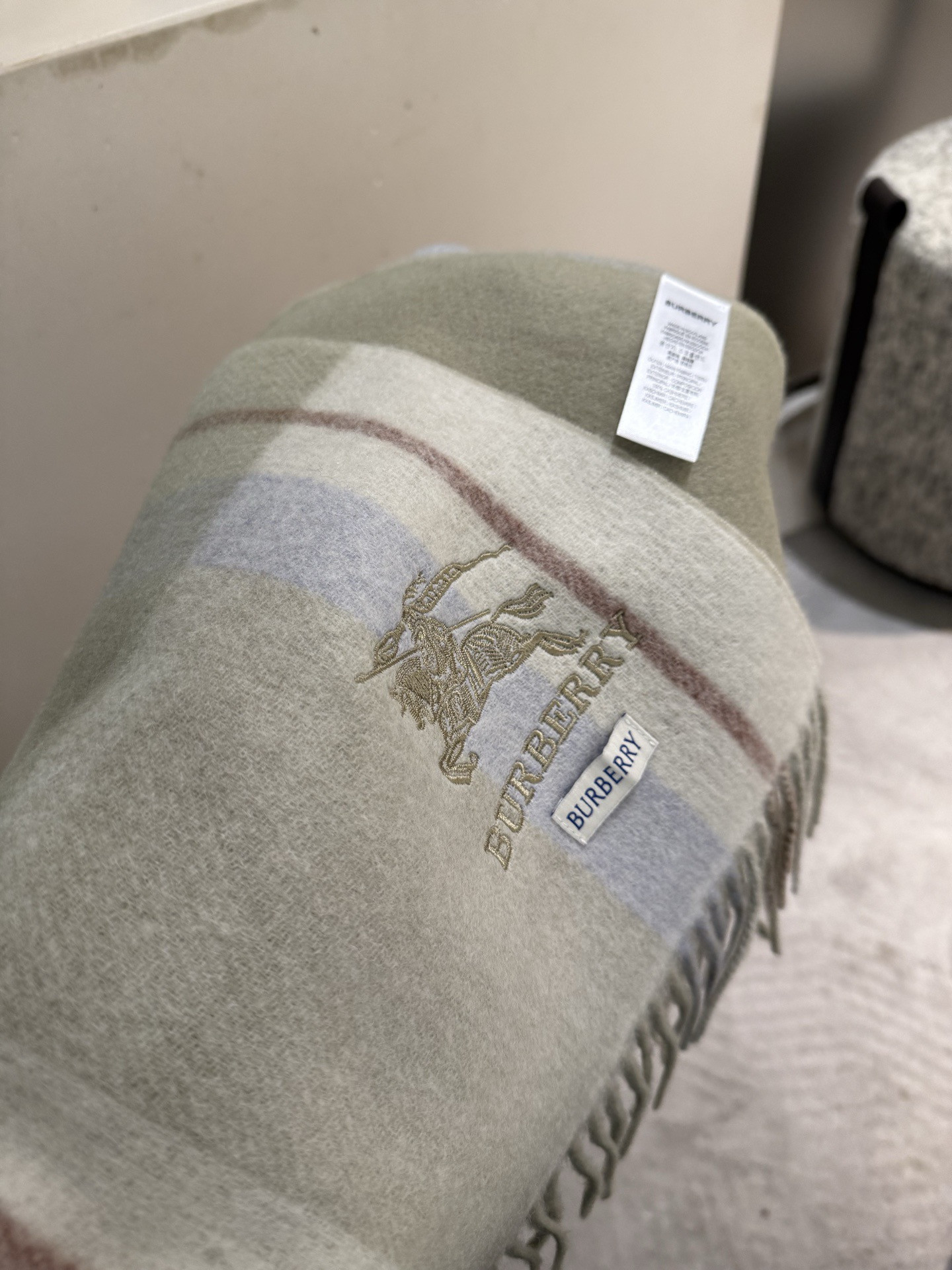 Bv*b*rry scarf 30x180cm