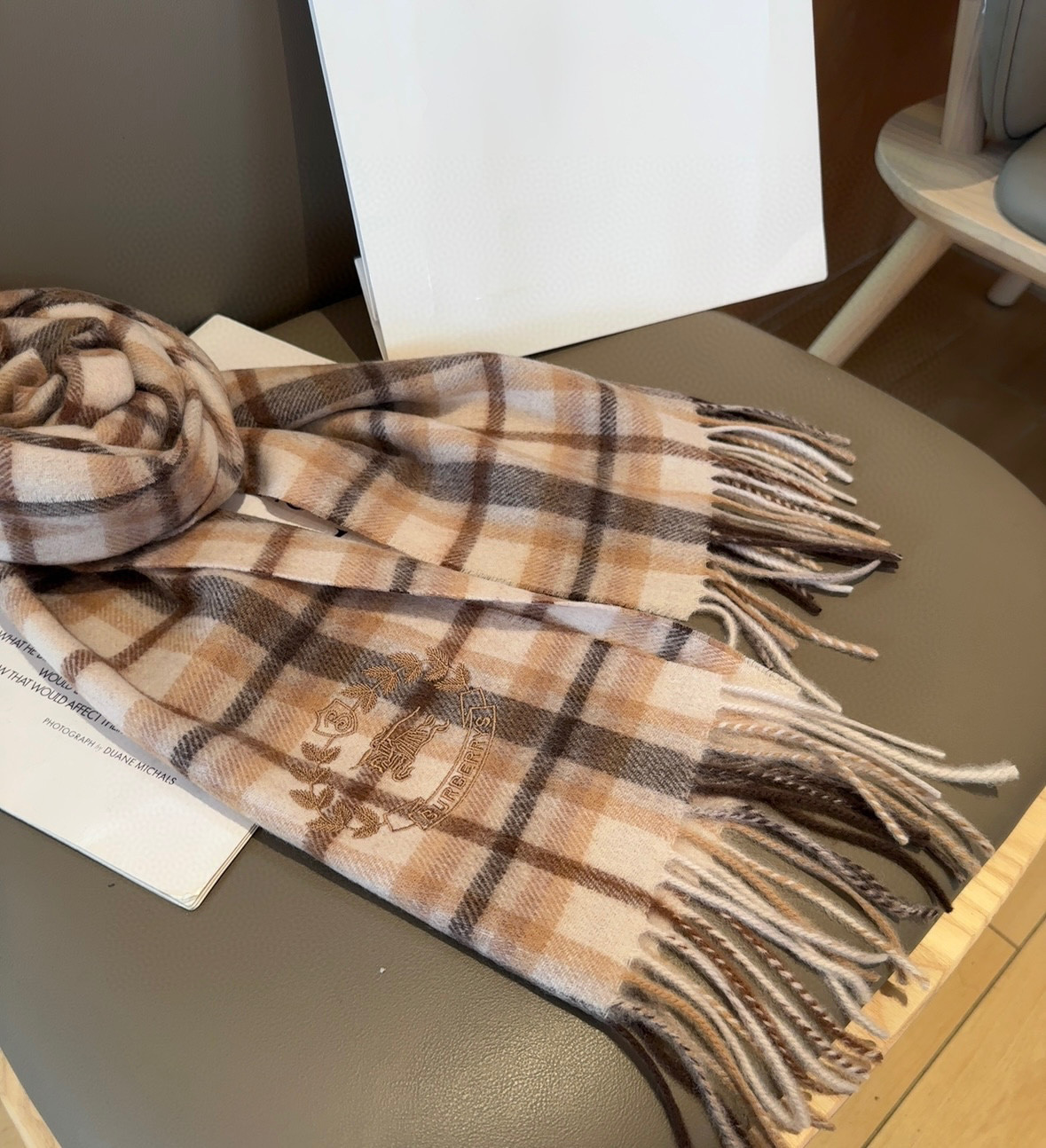 Bv*b*rry scarf 30x180cm