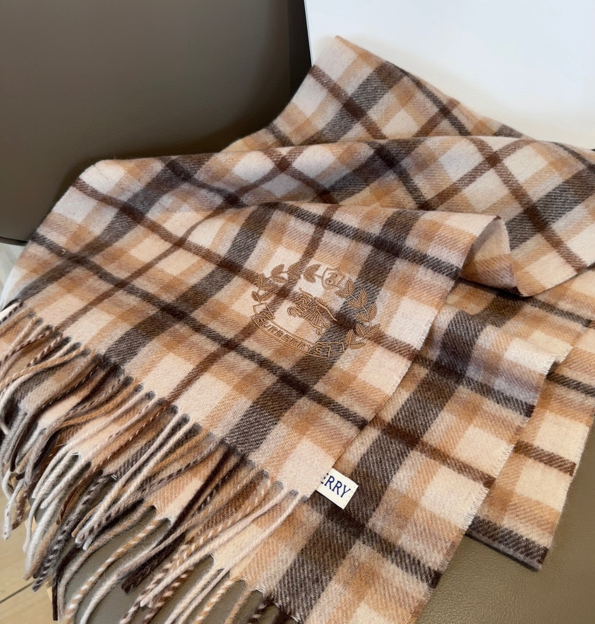 Bv*b*rry scarf 30x180cm