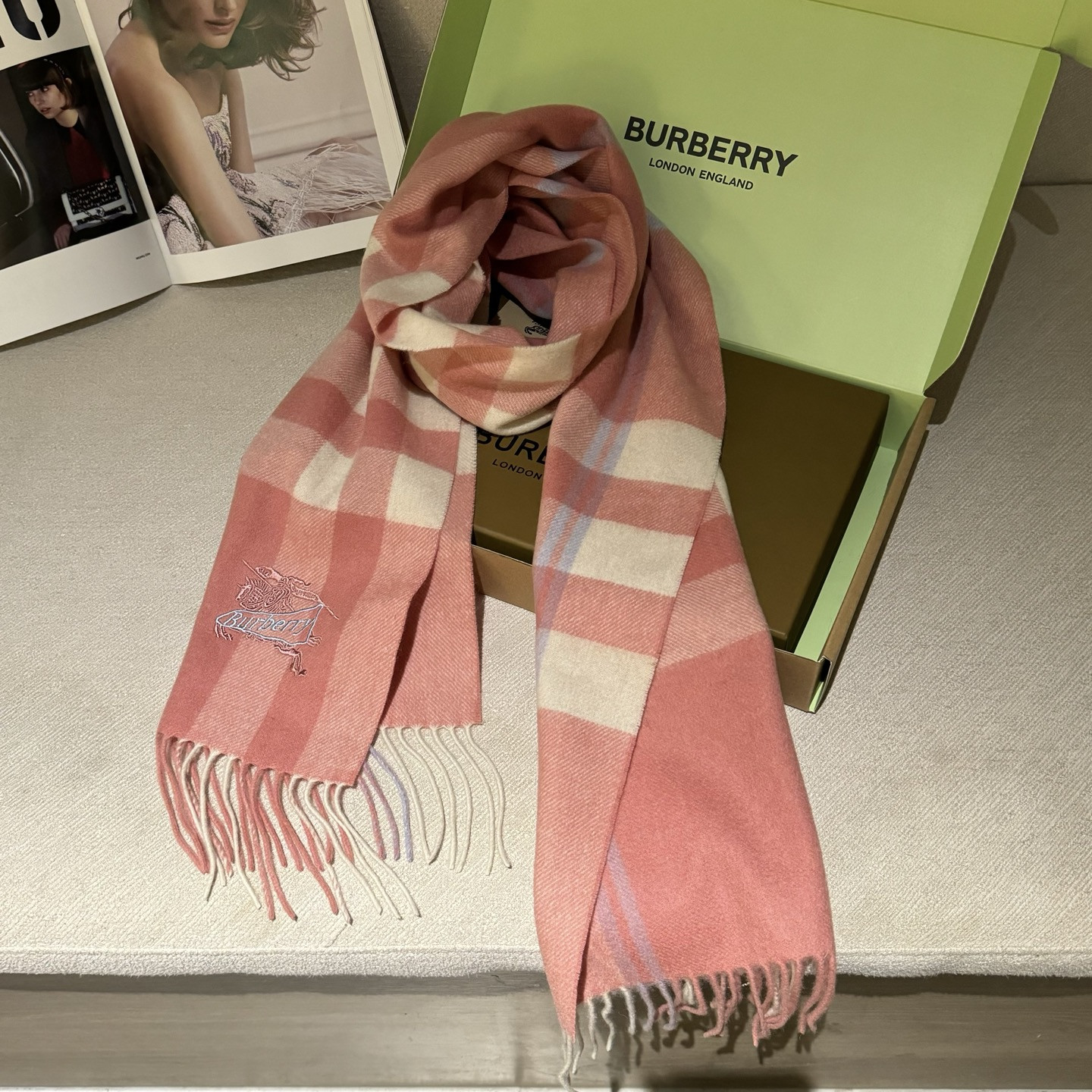 Bv*b*rry scarf 30x180cm 100% lambswool