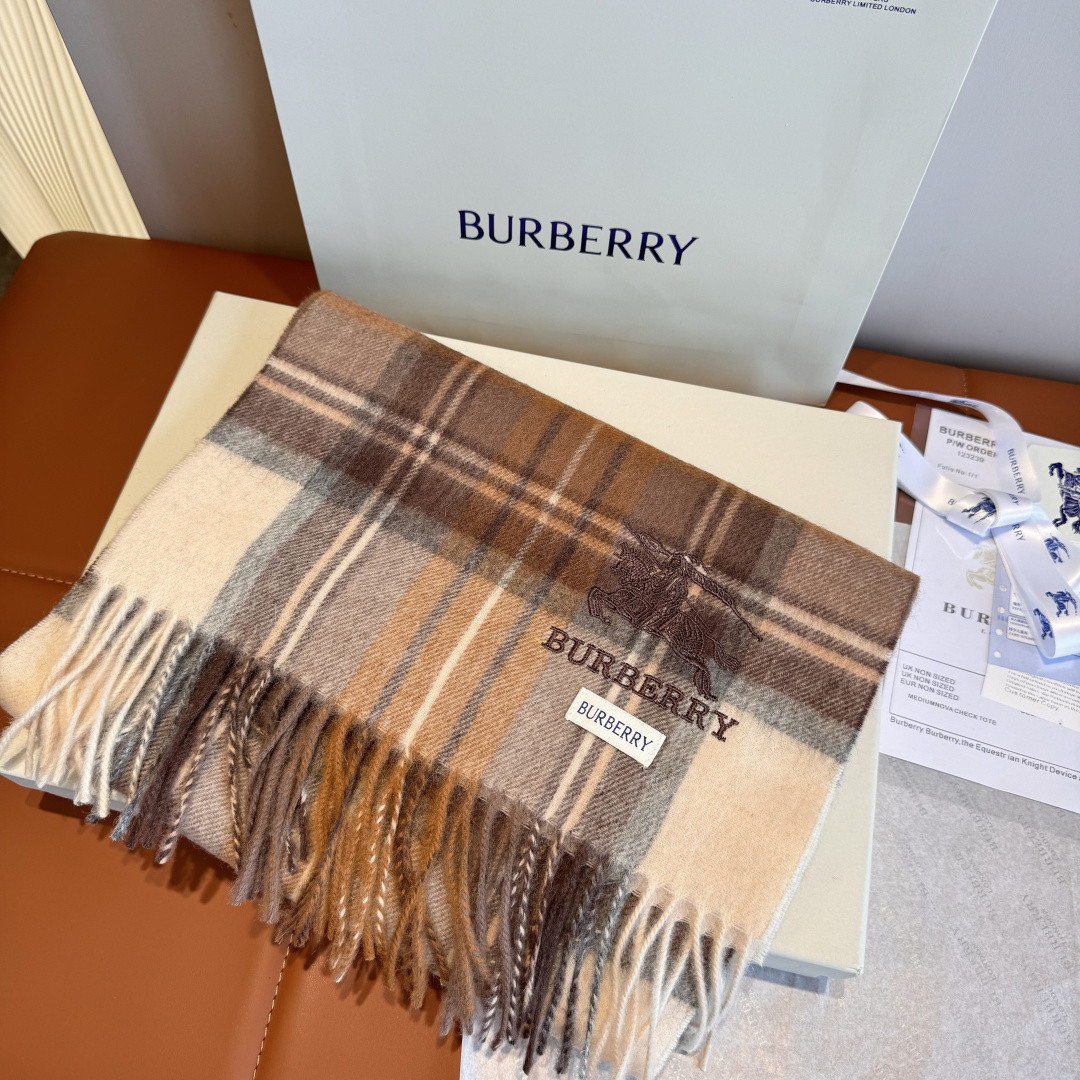 Bv*b*rry scarf 30x180cm