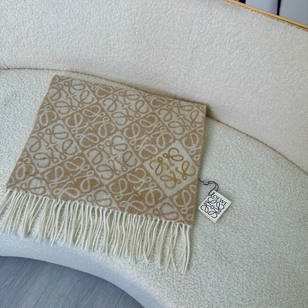 L0ew* scarf 38x180cm