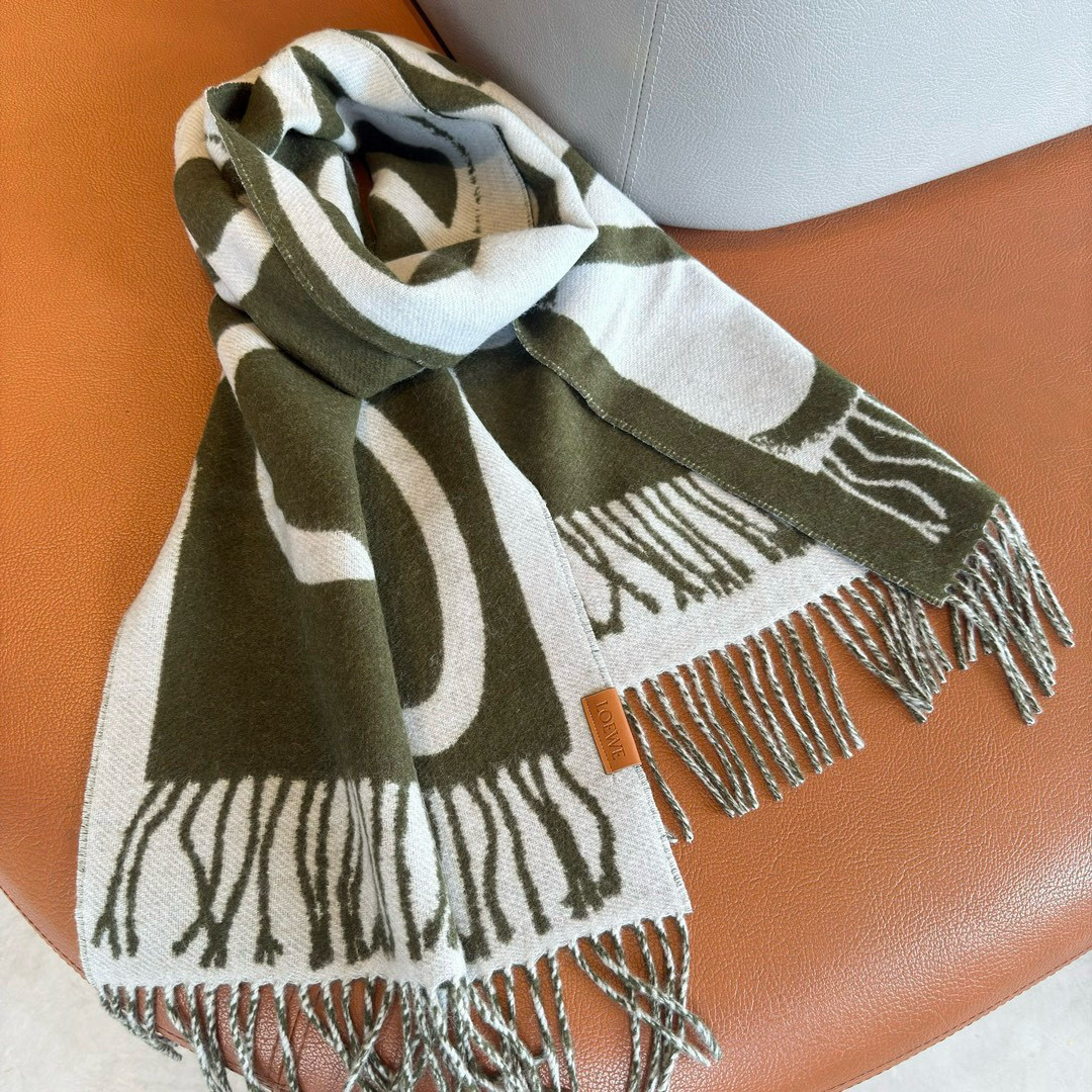 L0ew* scarf 38x180cm