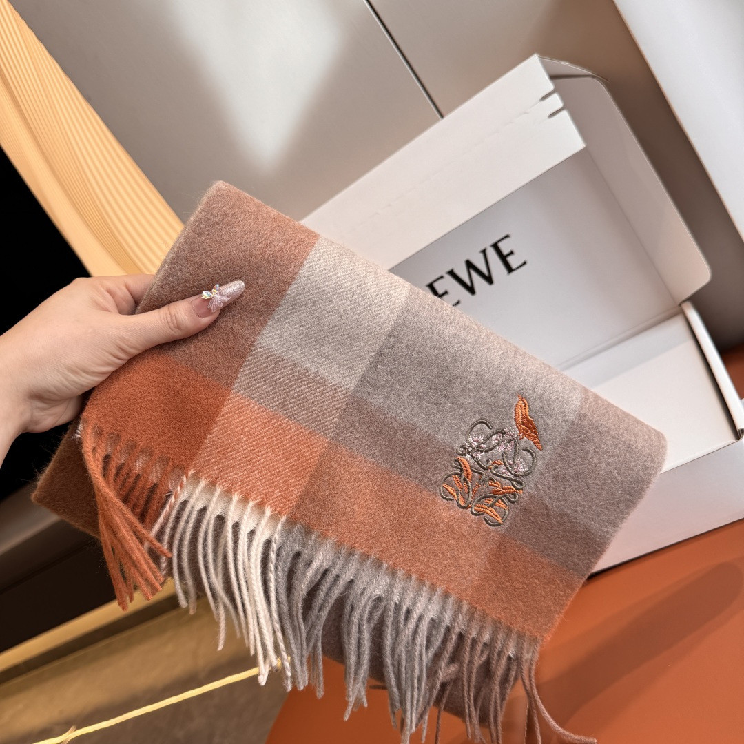 L0ew* scarf 30x180cm